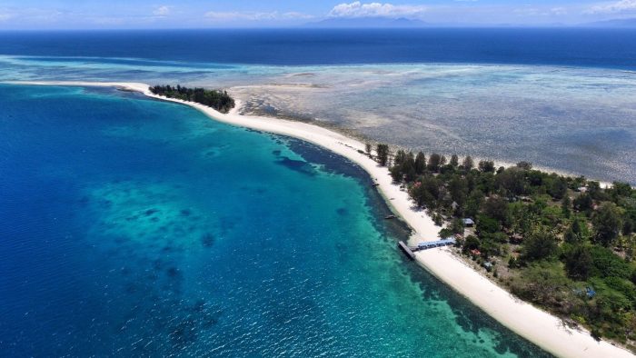 Morotai wisata pulau tempat wajib kunjungi