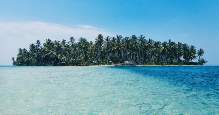 Island morotai togean indonesia di bali wisata islands accidentally humanist australian pantai sulawesi celebrate year travel tempat central paradise hidden