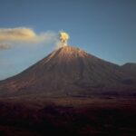 Mengungkap Pesona Puncak Gunung Semeru dengan Keluarga