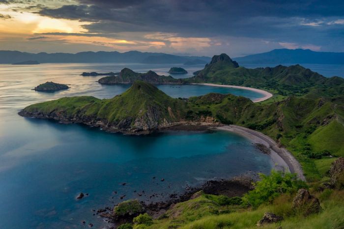 Eksplorasi Alam Terbuka di Taman Nasional Komodo dengan Keluarga