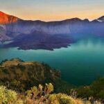 Eksplorasi Alam Terbuka di Gunung Rinjani yang Lagi Viral