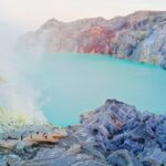 Liburan Asyik di Kawah Ijen Banyuwangi yang Cocok untuk Camping