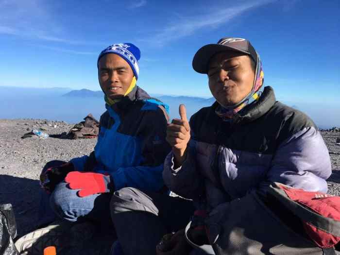 Gunung semeru tiket terbaru lokasi legenda lengkap jalur pendakian bromo indonesien java batok pagguci