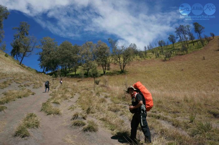 Locations popular most hikers semeru must mountain visit cinta tanjakan