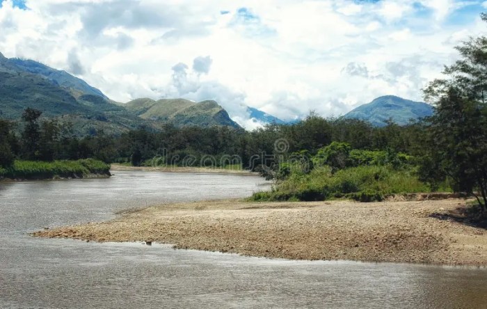 Rekomendasi Wisata Alam di Lembah Baliem Papua yang Cocok untuk Camping